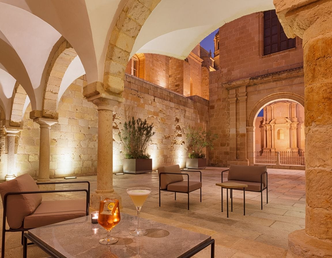 Hospes Amérigo, a five-star hotel in a former convent in Alicante. AI-generated image.