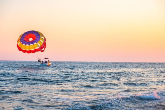 Parasailing, snorkeling and other water sports in Gran Canaria