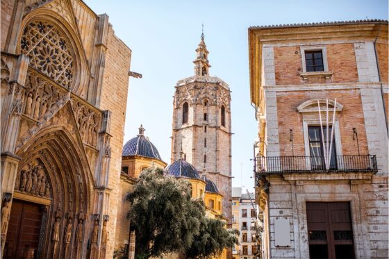 An image showcasing the stunning historic architecture in Valencia, one of the top things to do in Valencia