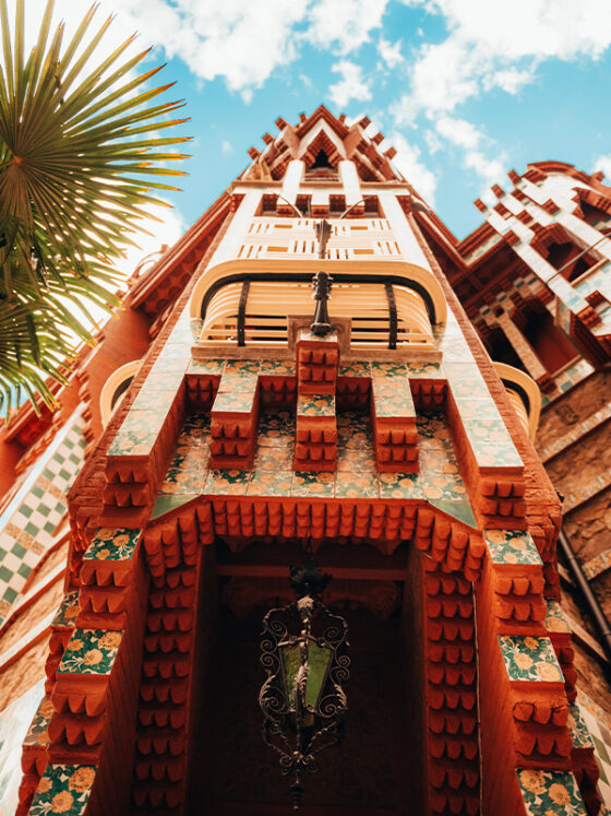 A beautiful picture of Casa Vicens, one of the best times to visit this stunning architectural masterpiece