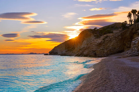 Beautiful Esparrello Beach in Villajoyosa