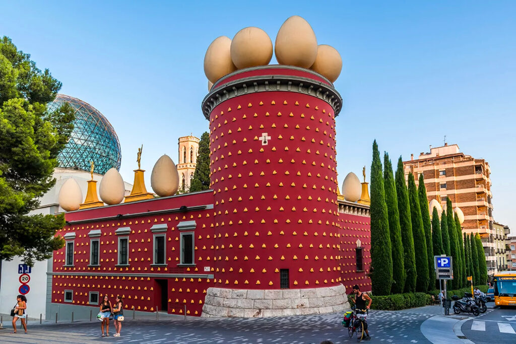 Unlocking the World of Surrealism at the Dalí Theatre Museum