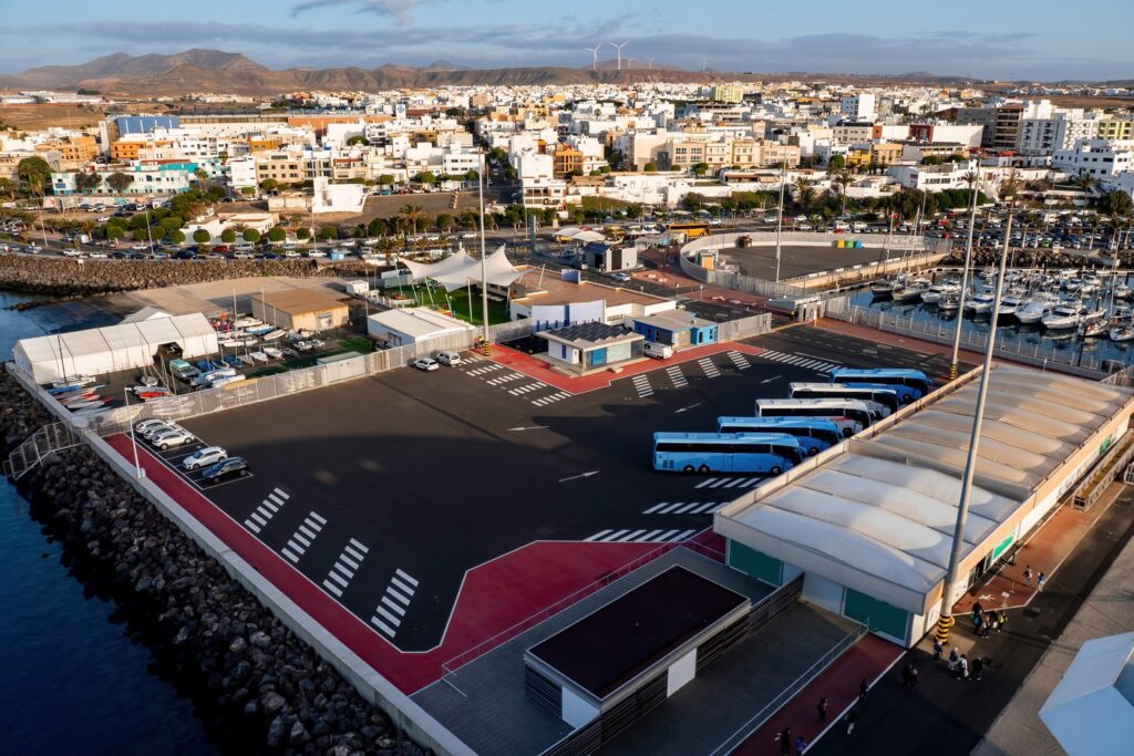 The cruise terminal and marina are just a short walk from the centre of Puerto del Rosario