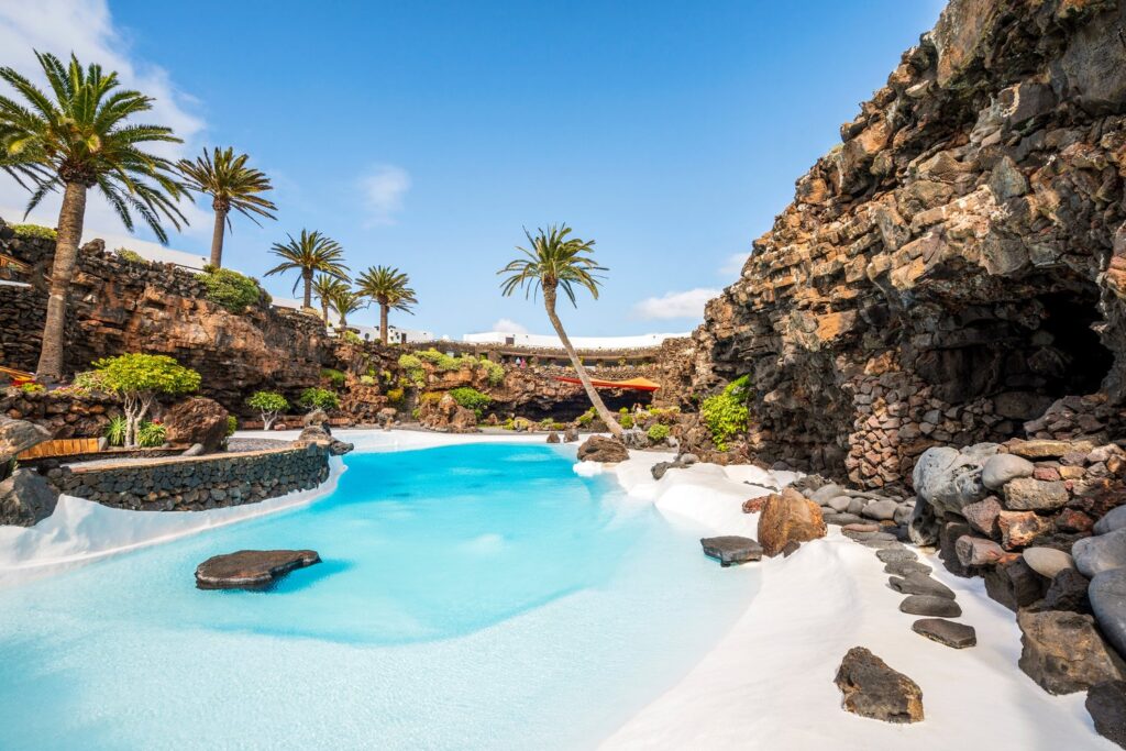 César Manrique turned the Jameo Grande into a turquoise pool with tropical gardens